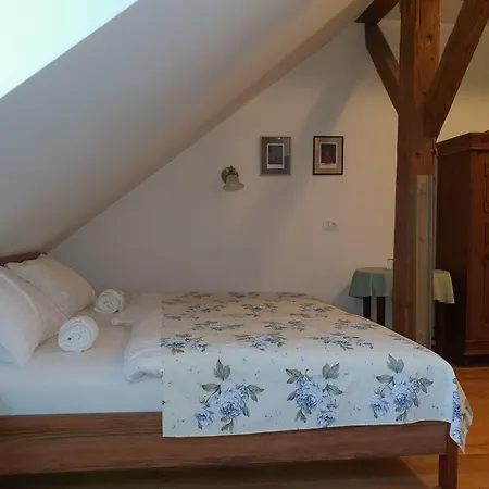 Bistra Gæstehus