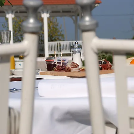 Bistra Maison d'hôtes 3*