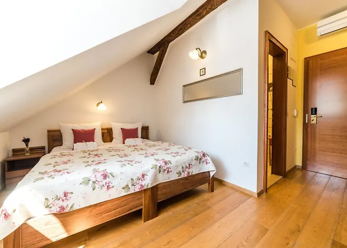 Hiša za goste Bistra 3*