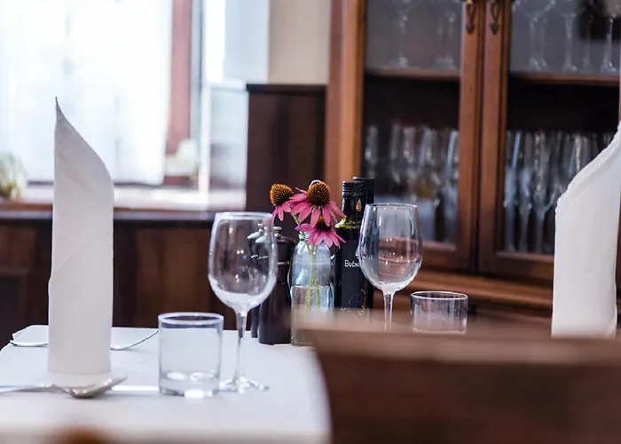 Bistra Hiša za goste 3*